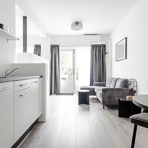 Kings Square Apartment
